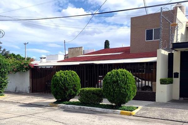 Foto de inmueble en Ricardo Güiraldes, Col. Jardines Universidad C.P. 45110, Zapopan