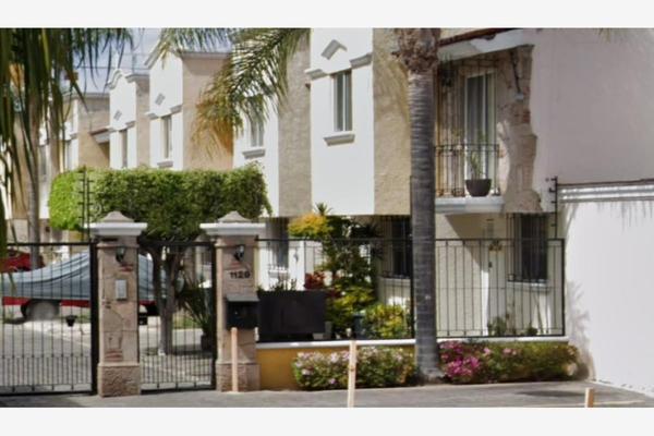 Foto de inmueble en Rincon de Eucalipto #1129, Col. Jardines Del Valle C.P. 45138, Zapopan