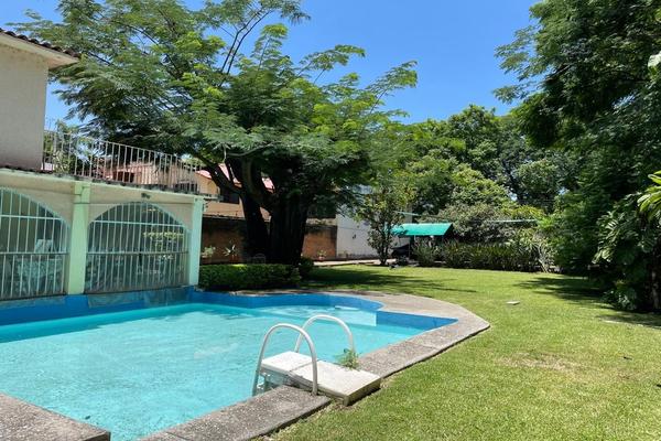 Foto de inmueble en RINCÓN DE LA TINAJA, Col. Las Fincas C.P. 62565, Jiutepec