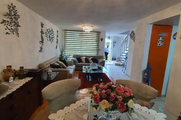 Foto de inmueble en RINCONADA MAGNOLIA #0, Col. Cuautitlán Izcalli Centro Urbano C.P. 54700, Cuautitlán Izcalli