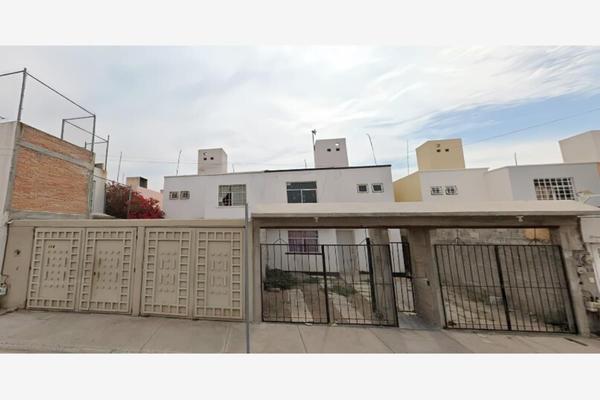 Foto de inmueble en Rinconada san carlos #114, Col. Ferrocarriles Sección Rinconada Santa Anita C.P. 76137, Querétaro