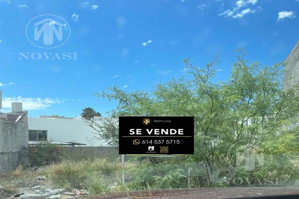 Foto de inmueble en  , Col. Rincones de San Francisco C.P. 31115, Chihuahua