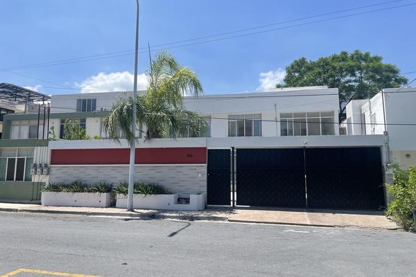 Foto de inmueble en Rio conchos, Col. Del Valle C.P. 66220, San Pedro Garza García