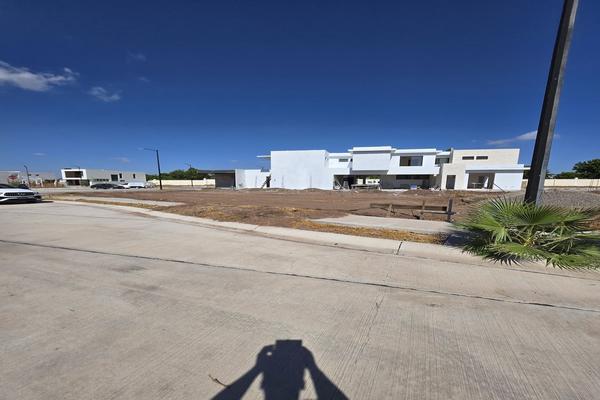 Foto de inmueble en Rio fuerte, Col. Los Mochis (Los Mochis) C.P. 81369, Ahome