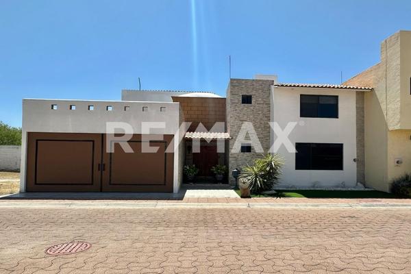 Foto de inmueble en RIO LERMA, Col. Rincón Campestre C.P. 76902, Corregidora