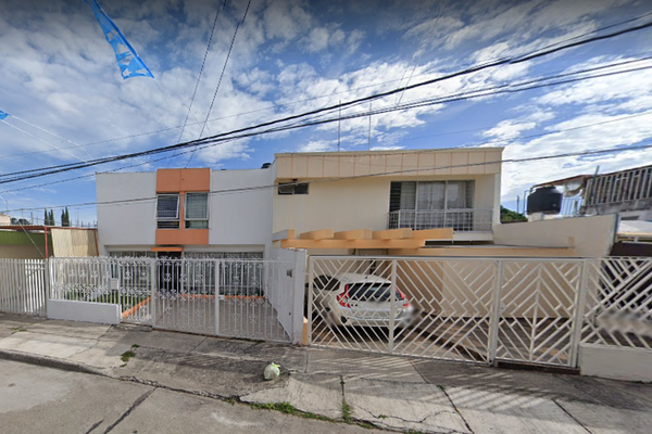Foto de inmueble en RIO MADERA, Col. Quinta Velarde C.P. 44430, Guadalajara
