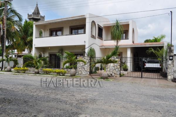 Foto de inmueble en RÍO PALMAS COL. JARDÍNES, Col. Jardines de Tuxpan C.P. 92890, Tuxpan