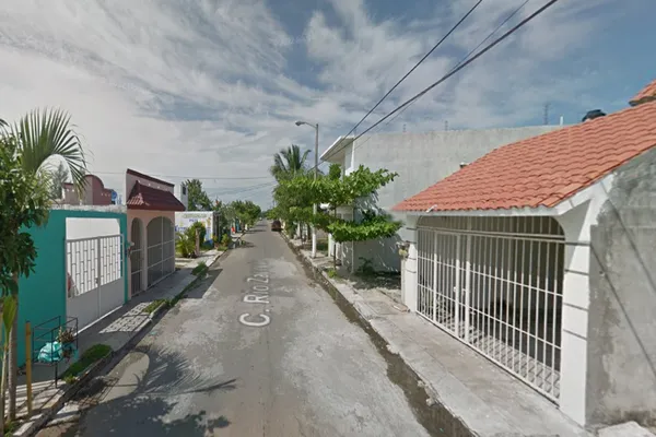 Foto de inmueble en RIO ZAPOPAN #0, Col. Lomas de Río Medio Cuatro C.P. 91808, Veracruz