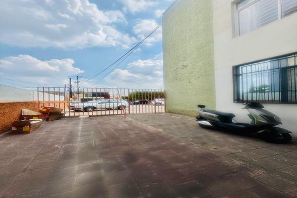 Foto de inmueble en Robert Schumann, Col. La Estancia C.P. 45030, Zapopan