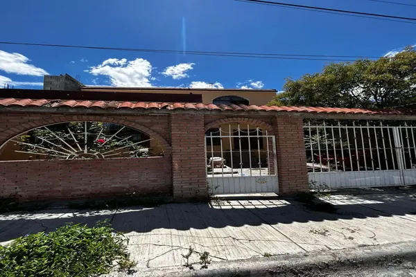 Foto de inmueble en Roman cepeda #0, Col. Eulalio Gutiérrez Treviño C.P. 25080, Saltillo
