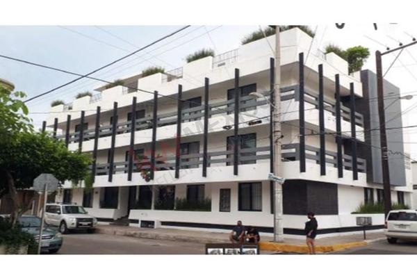 Foto de inmueble en Rooselvet esquina Belisario Dominguez, Col. Centro C.P. 82000, Mazatlán