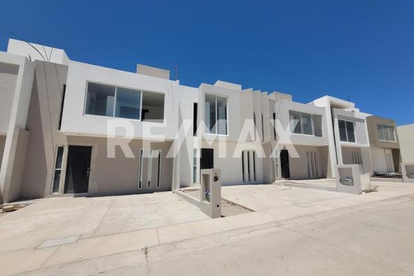 Foto de inmueble en Rosa (RESIDENCIAL ALEJANDRO PLUS), Col. Lomas del Sahuatoba C.P. 34108, Durango