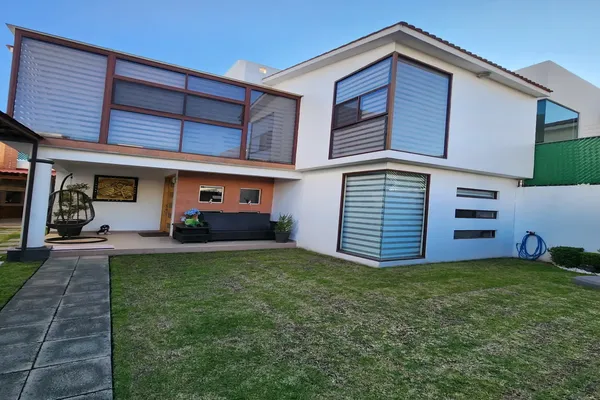 Foto de inmueble en Rosario Castellanos #3909, Col. Lázaro Cárdenas C.P. 52177, Metepec