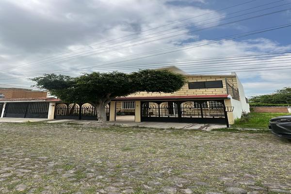 Foto de inmueble en Ruiseñor, Col. Los Pájaros C.P. 76904, Corregidora