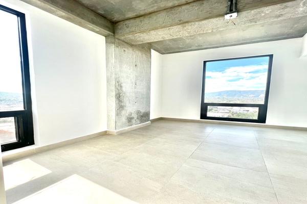 Foto de inmueble en Ruiz Cortines, Col. Mitras Norte C.P. 64320, Monterrey