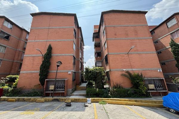 Foto de inmueble en Sabadel, Col. San Juan Xalpa C.P. 09850, Iztapalapa