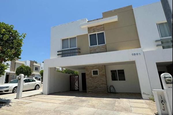 Foto de inmueble en  , Col. Sábalo Country Club C.P. 82100, Mazatlán