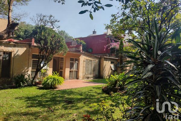 Foto de inmueble en Sabino #231, Col. Rancho Cortes C.P. 62120, Cuernavaca