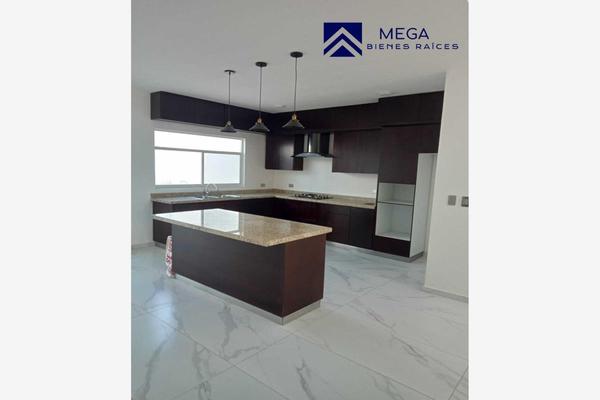 Foto de inmueble en Salida a El Mezquital, Col. Los Nogales Residencial C.P. 34193, Durango
