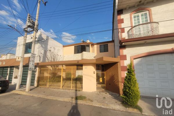 Foto de inmueble en Samuel Arias #199, Col. Valle de San Javier C.P. 42086, Pachuca de Soto
