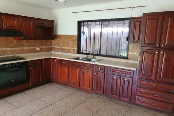 Foto de inmueble en San Angel #544, Col. Valle San Agustin C.P. 25215, Saltillo