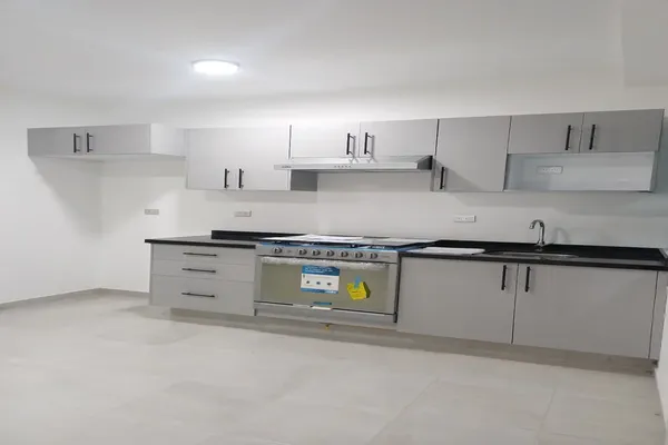 Foto de inmueble en SAN ANTONIO #1, Col. Pedregal de Santa Ursula C.P. 04600, Coyoacán