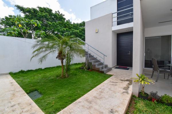 Foto de inmueble en ., Col. San Antonio Cinta C.P. 97139, Mérida