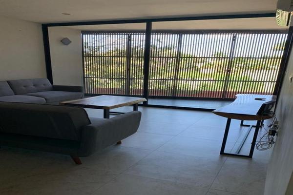 Foto de inmueble en San Antonio Cinta, Mérida, Yucatán, Col. San Antonio Cinta C.P. 97139, Mérida