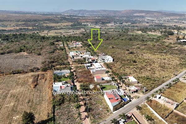 Foto de inmueble en  , Col. San Antonio Juanacaxtle C.P. 45880, Juanacatlán