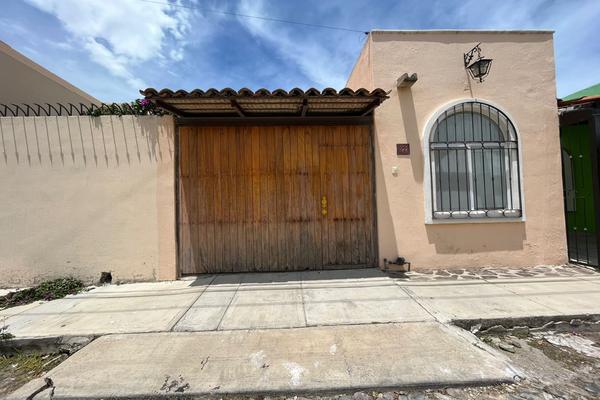 Foto de inmueble en  , Col. San Antonio Tlayacapan C.P. 45922, Chapala