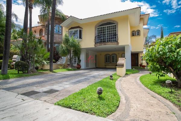 Foto de inmueble en san arturo poniente, Col. Valle Real C.P. 45019, Zapopan