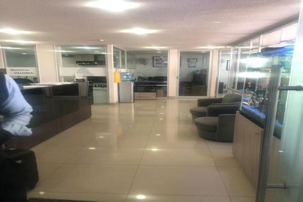 Foto de inmueble en Naucalpan, Col. San Bartolo Naucalpan (Naucalpan Centro) C.P. 53000, Naucalpan de Juárez