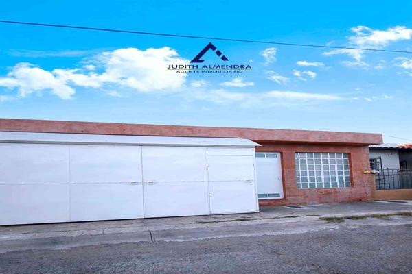 Foto de inmueble en San Camilo, Col. Ciudad Guzmán Centro C.P. 49000, Zapotlán el Grande