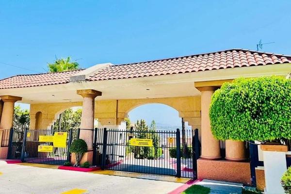 Foto de inmueble en San Carlos, Col. Lomas de Agua Caliente C.P. 22024, Tijuana