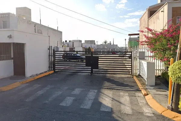 Foto de inmueble en San Daniel #5350, Col. San Miguel C.P. 76118, Querétaro