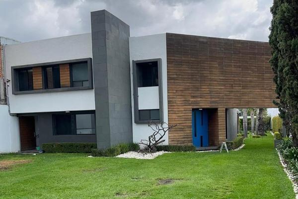 Foto de inmueble en  , Col. San Francisco Acatepec C.P. 72846, San Andrés Cholula