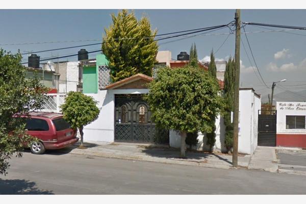 Foto de inmueble en San Francisco de Asis Oriente #33, Col. San Francisco Tepojaco C.P. 54745, Cuautitlán Izcalli