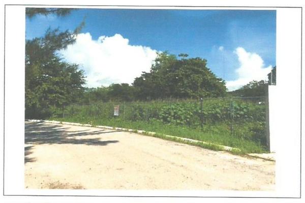 Foto de inmueble en , Col. San Francisco de Campeche  Centro. C.P. 24000, Campeche