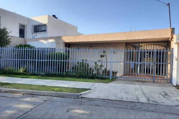 Foto de inmueble en San Gabriel, Col. Chapalita C.P. 44500, Guadalajara