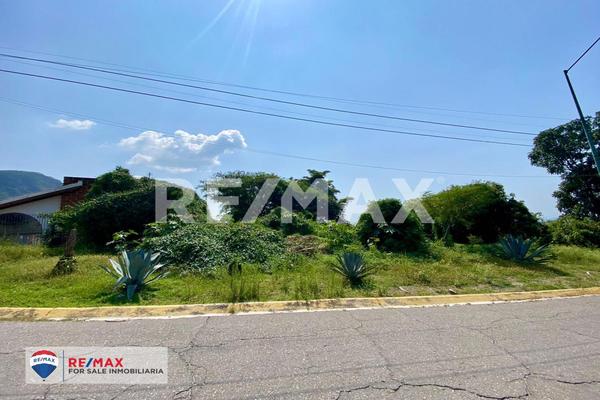 Foto de inmueble en San Gaspar, Col. Villas de San Gaspar C.P. 62555, Jiutepec
