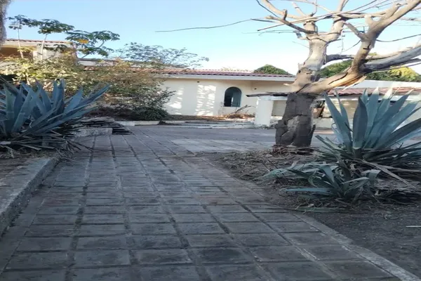 Foto de inmueble en San Gonzalo. #1, Col. Santa Isabel C.P. 45110, Zapopan