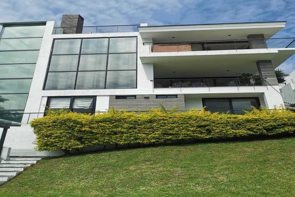 Foto de inmueble en San Isidro Norte, Col. Las Palomas C.P. 45190, Zapopan