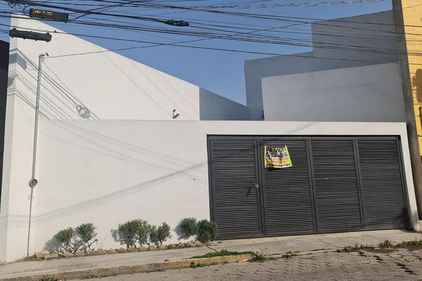 Foto de inmueble en  , Col. San Jerónimo Chicahualco C.P. 52170, Metepec