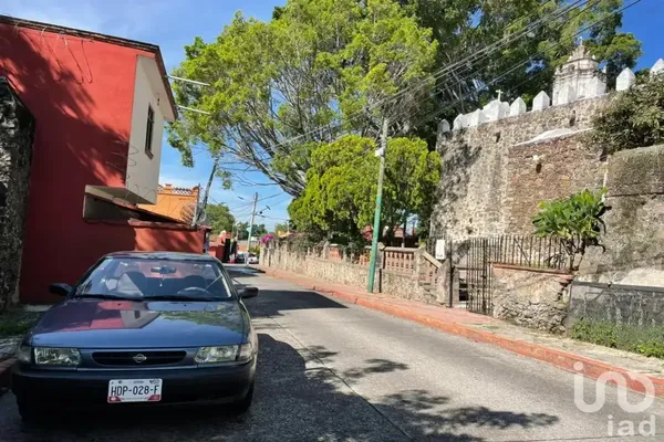 Foto de inmueble en  , Col. San Jerónimo C.P. 62179, Cuernavaca