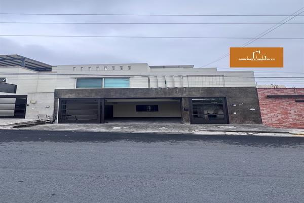 Foto de inmueble en  , Col. San Jerónimo C.P. 64640, Monterrey