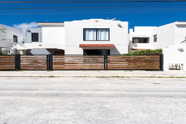 Foto de inmueble en San José, Col. Supermanzana 86 C.P. 77520, Benito Juárez