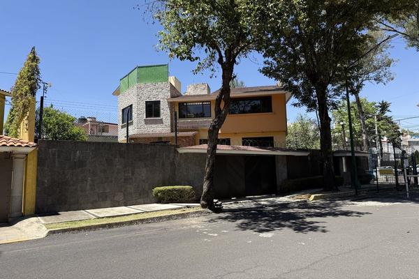 Foto de inmueble en San Juan de Dios 467, Col. Hacienda de San Juan de Tlalpan 2a Sección C.P. 14370, Tlalpan