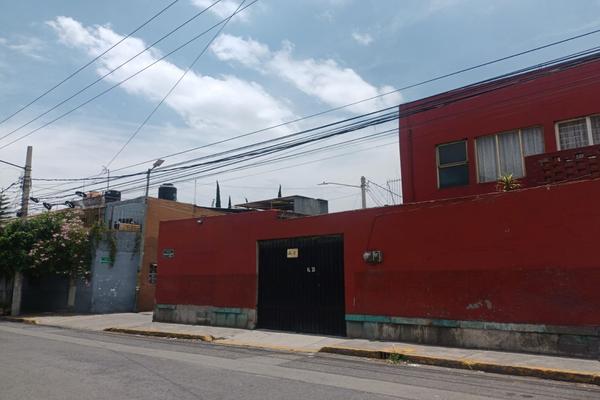 Foto de inmueble en  , Col. San Juan Ixhuatepec C.P. 54180, Tlalnepantla de Baz