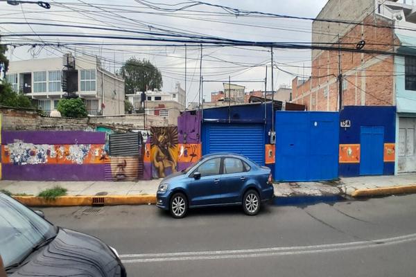 Foto de inmueble en  , Col. San Juan Tlihuaca C.P. 02400, Azcapotzalco