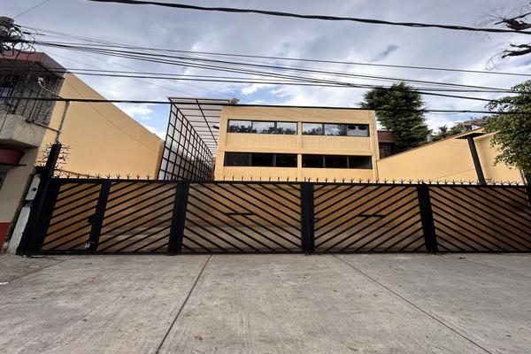 Foto de inmueble en  , Col. San Lorenzo La Cebada C.P. 16035, Xochimilco
